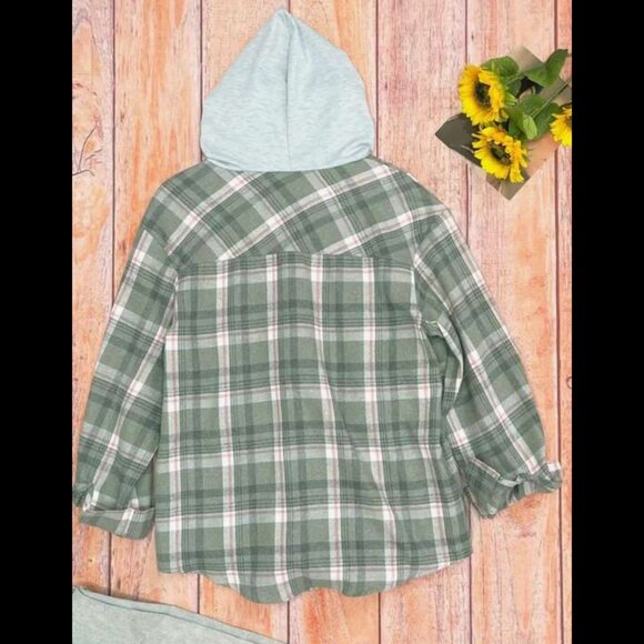sage green plaid shacket button down shirt jacket preppy boho hooded jacket - Picture 2 of 2